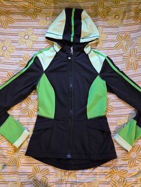 Women's Green & Black Hooded Active Jacket